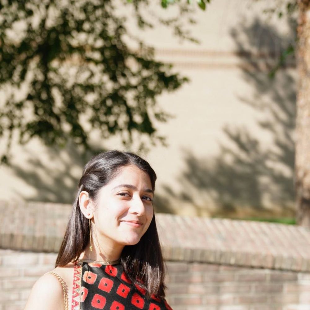 Meet your Posher, Avni
